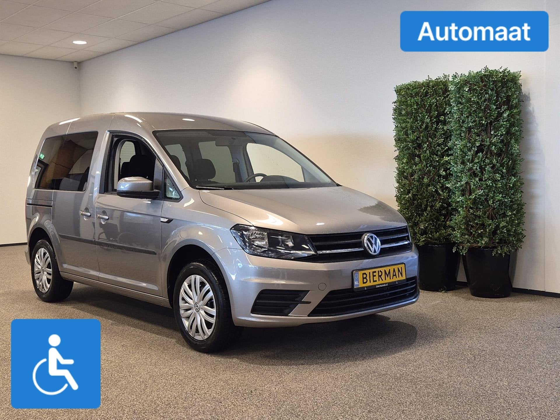 Volkswagen Caddy Rolstoelauto Automaat 3+1 of 5+0, Automaat, 12 maanden, Stof, 131 pk
