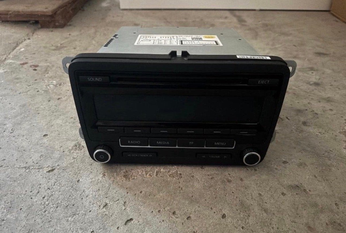 Golf 6 originele radio/cd speler, Ophalen, Zo goed als nieuw