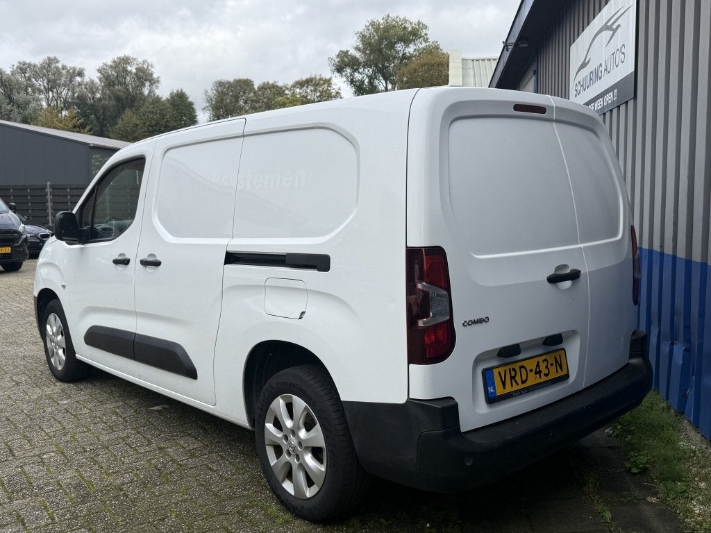 Opel Combo 1.5D L2H1 Edition, Gebruikt, 4 cilinders, Wit, 102 pk