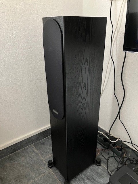 Monitor Audio Silver 200 (7) in zwart, Gebruikt, 120 watt of meer, Front, Rear of Stereo speakers, Ophalen