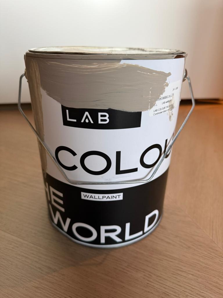 LAB PAINT WALLPAINT COFFEE ADDICT NO. 214 Wallpaint 5L, Gebruikt, Overige kleuren, 5 tot 10 liter, Ophalen of Verzenden