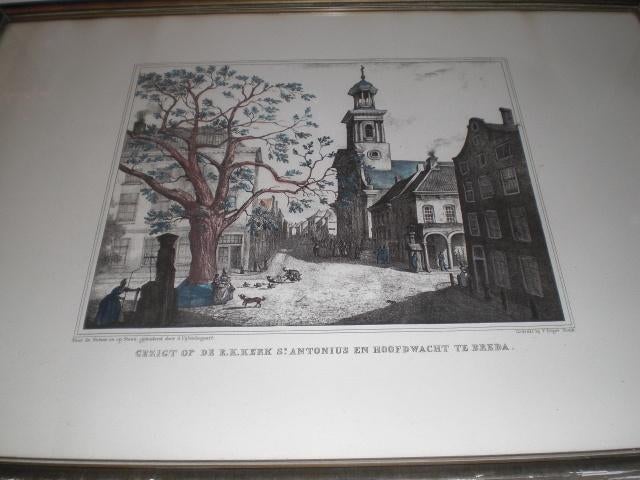Gezicht op de R.K. Kerk St Antonius en hoofdwacht te Breda, Antiek en Kunst, Ingelijst, Stadsgezicht, Ophalen of Verzenden, 58 cm