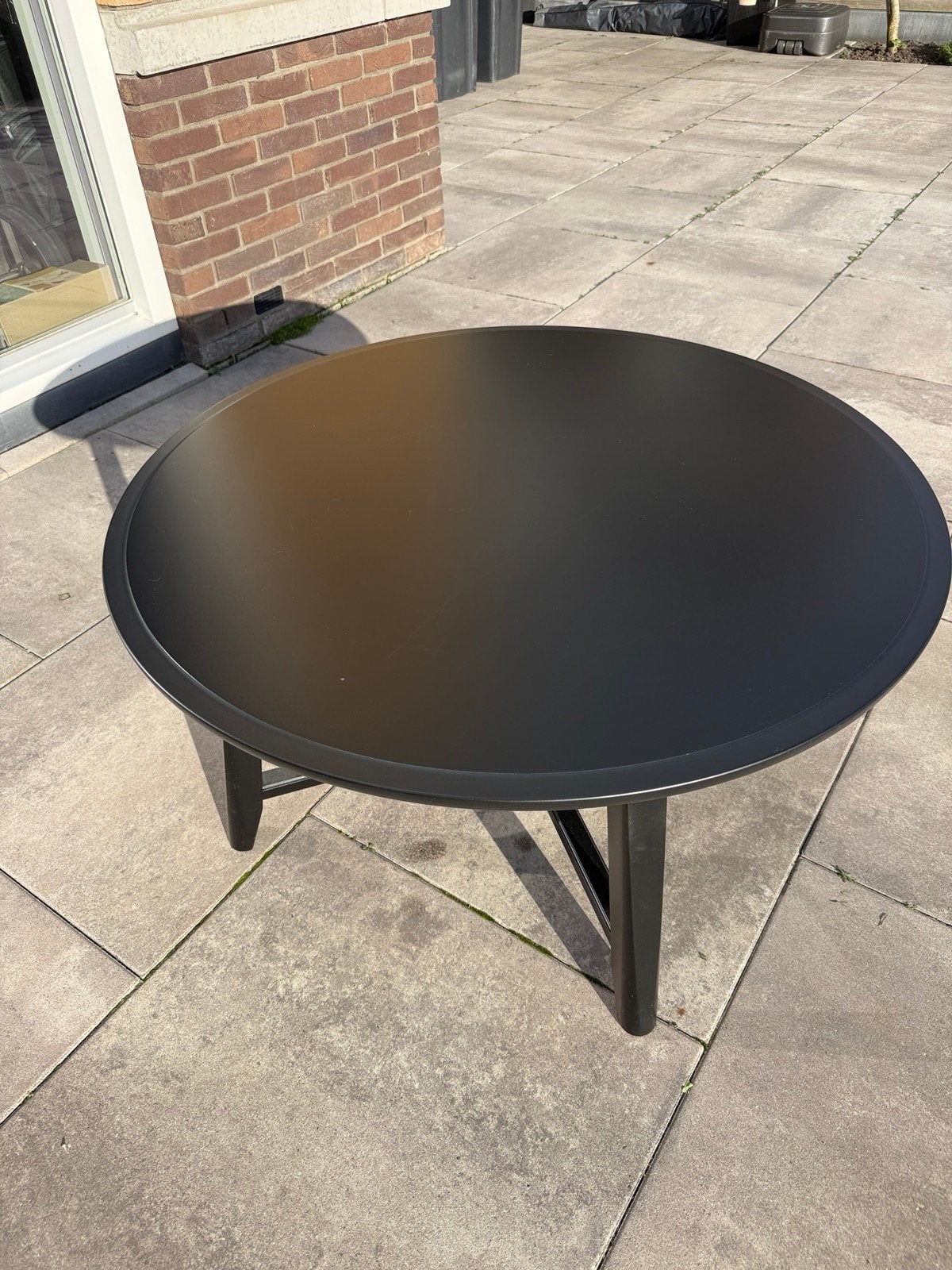 IKEA Kragsta zwarte ronde salontafel, Ophalen, 50 – 75, Gebruikt, 50 tot 100 cm