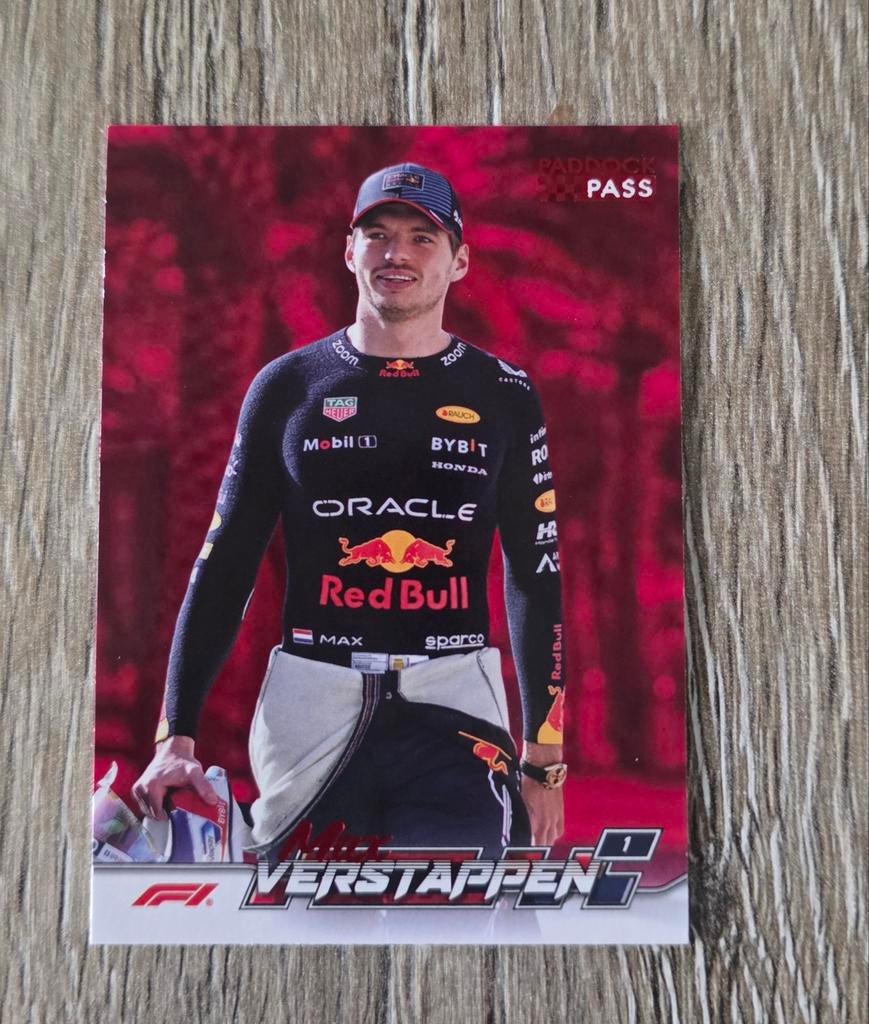 TE KOOP: Topps Paddock Pass 2024 | Red | Verstappen, Verzamelen, Automerken, Motoren en Formule 1, Ophalen of Verzenden, Nieuw