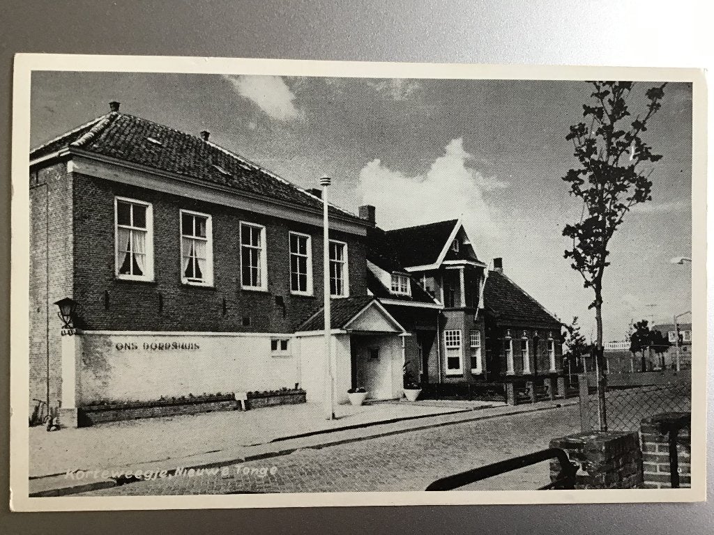 Oude ansichtkaart Nieuwe Tonge - Korte Weegje 1950-56, Verzamelen, Ansichtkaarten | Nederland, Ophalen of Verzenden, 1940 tot 1960