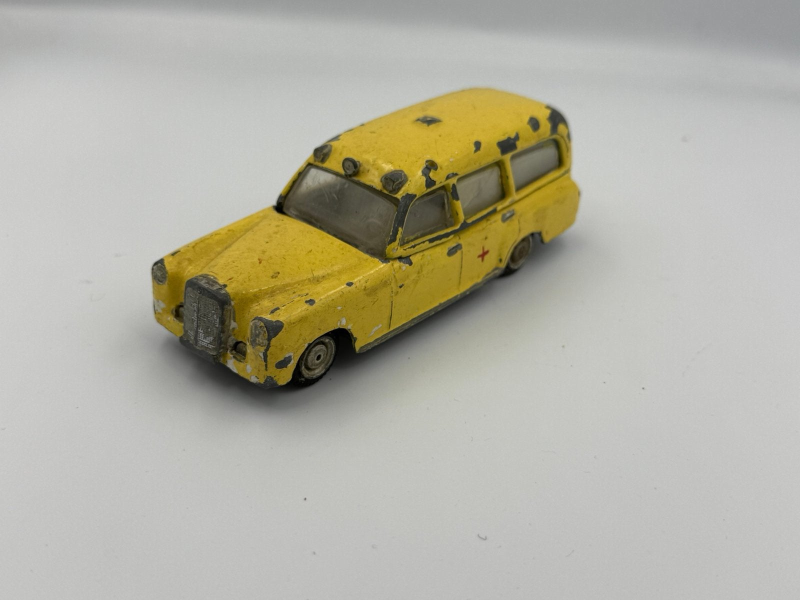 Tekno Mercedes Benz 220 S, Hobby en Vrije tijd, Modelauto's | 1:43, Ophalen of Verzenden, Zo goed als nieuw, Auto, Overige merken