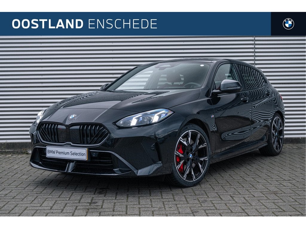BMW 1 Serie 120 High Executive M Sport Automaat / Panoramada, Auto's, BMW, Gebruikt, Euro 6, 156 pk, Met garantie (alle)