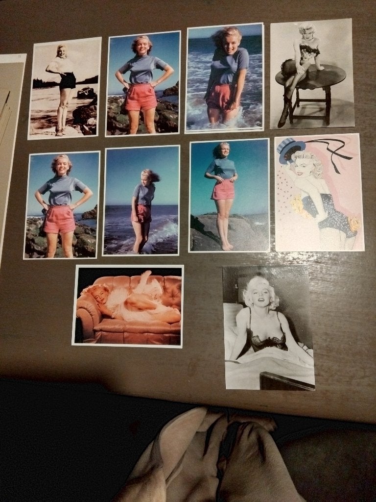 MARILYN MONROE PIN-UP KAARTEN MINDER PIKANT prijs per stuk, Ophalen, Nieuw, Foto of Kaart