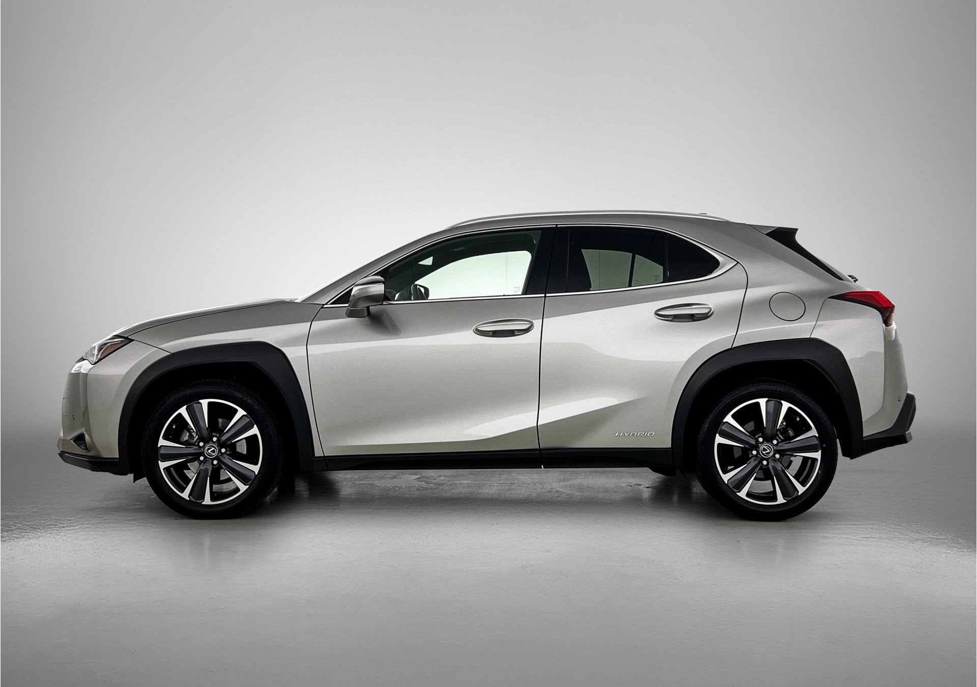 Lexus UX 250h Preference Line | Parkeersensoren | Apple CarP, Auto's, 12 maanden, Stof, Gebruikt, 4 cilinders