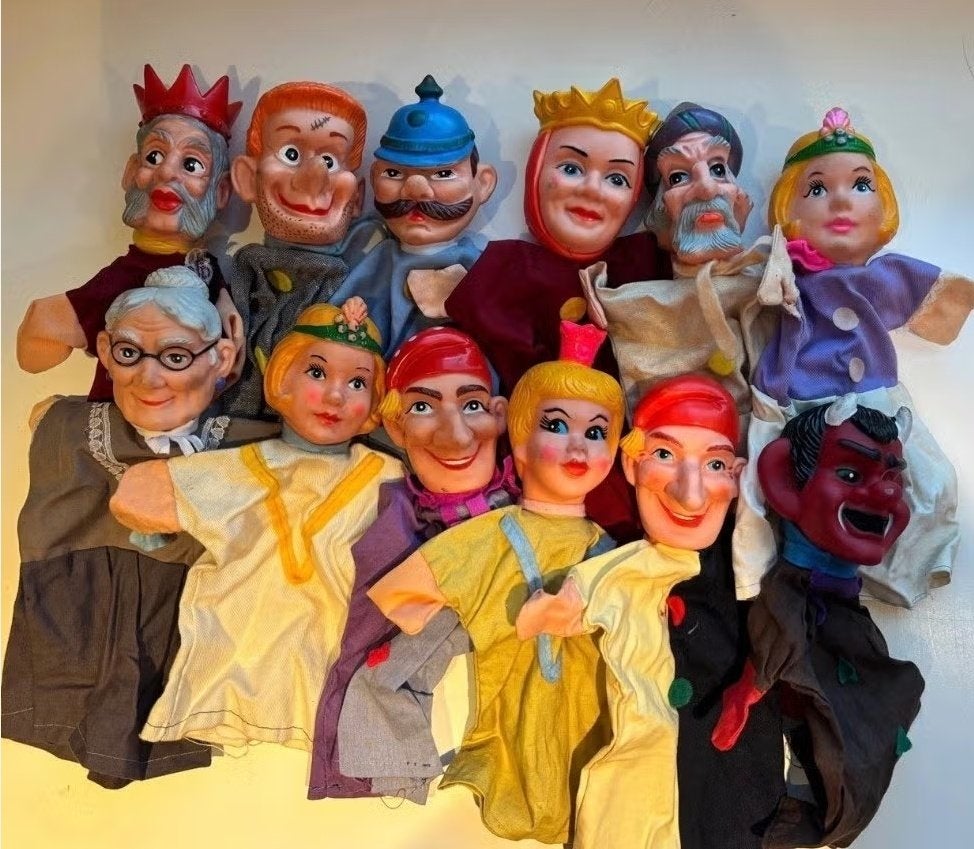 1960-70s 12 handpoppen poppenkast, Kinderen en Baby's, Ophalen of Verzenden, Zo goed als nieuw, Overige typen