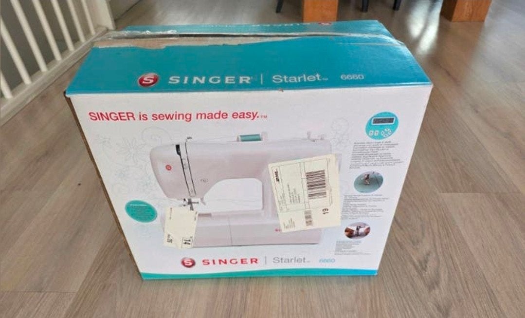 Singer Starlet 6660 Naaimachine - Nieuw in doos 2x gebruikt, Hobby en Vrije tijd, Naaimachines en Toebehoren, Ophalen, Nieuw, Naaimachine