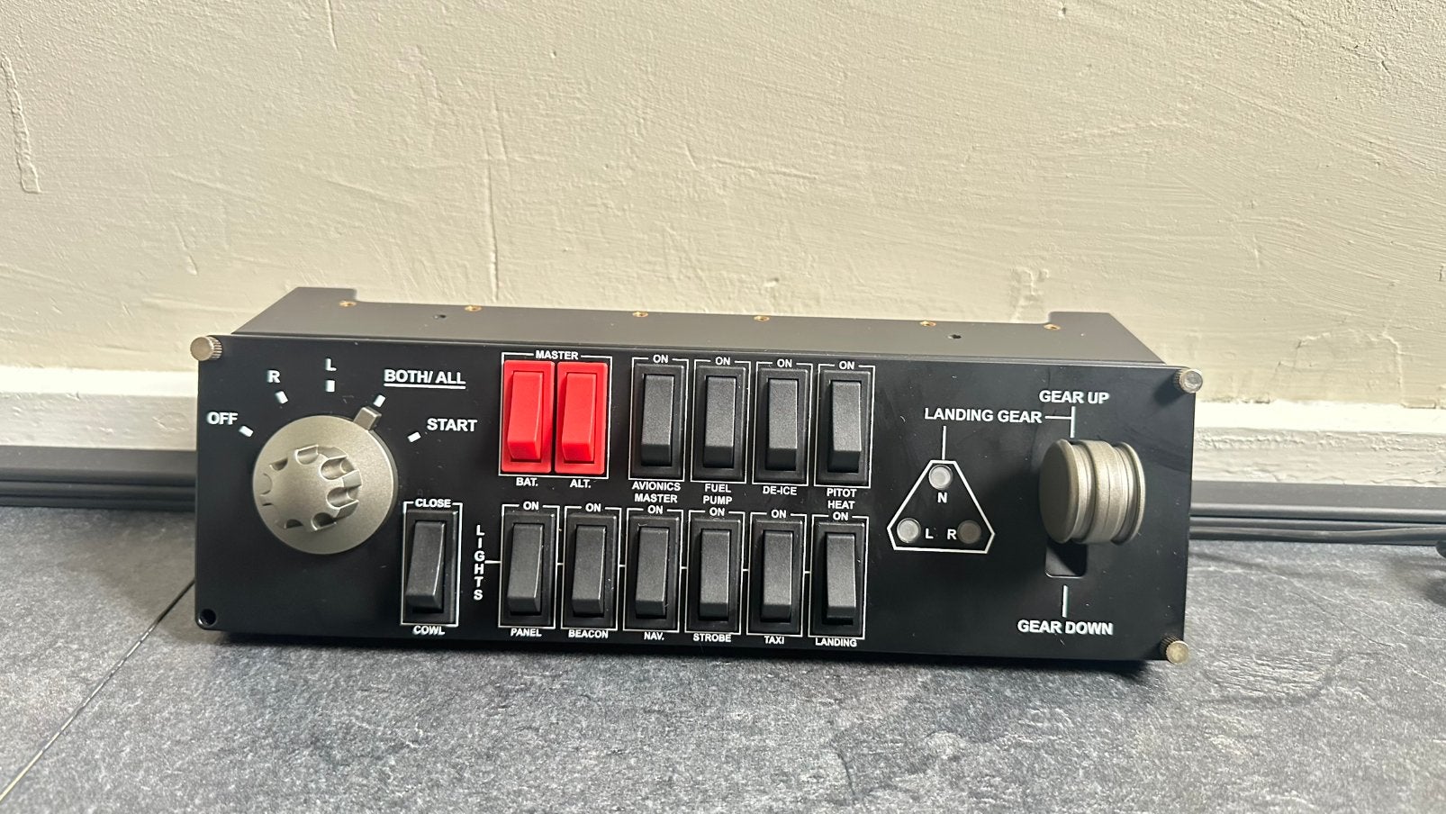 Logitech G Flight Switch Panel, Ophalen of Verzenden, Gebruikt