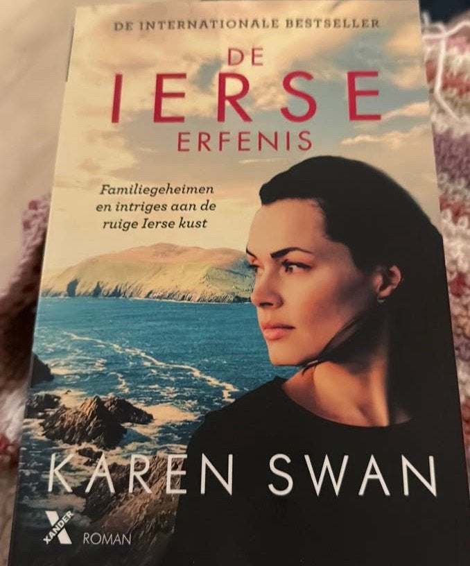 Karen Swan - De Ierse erfenis, Ophalen of Verzenden, Zo goed als nieuw, Karen Swan