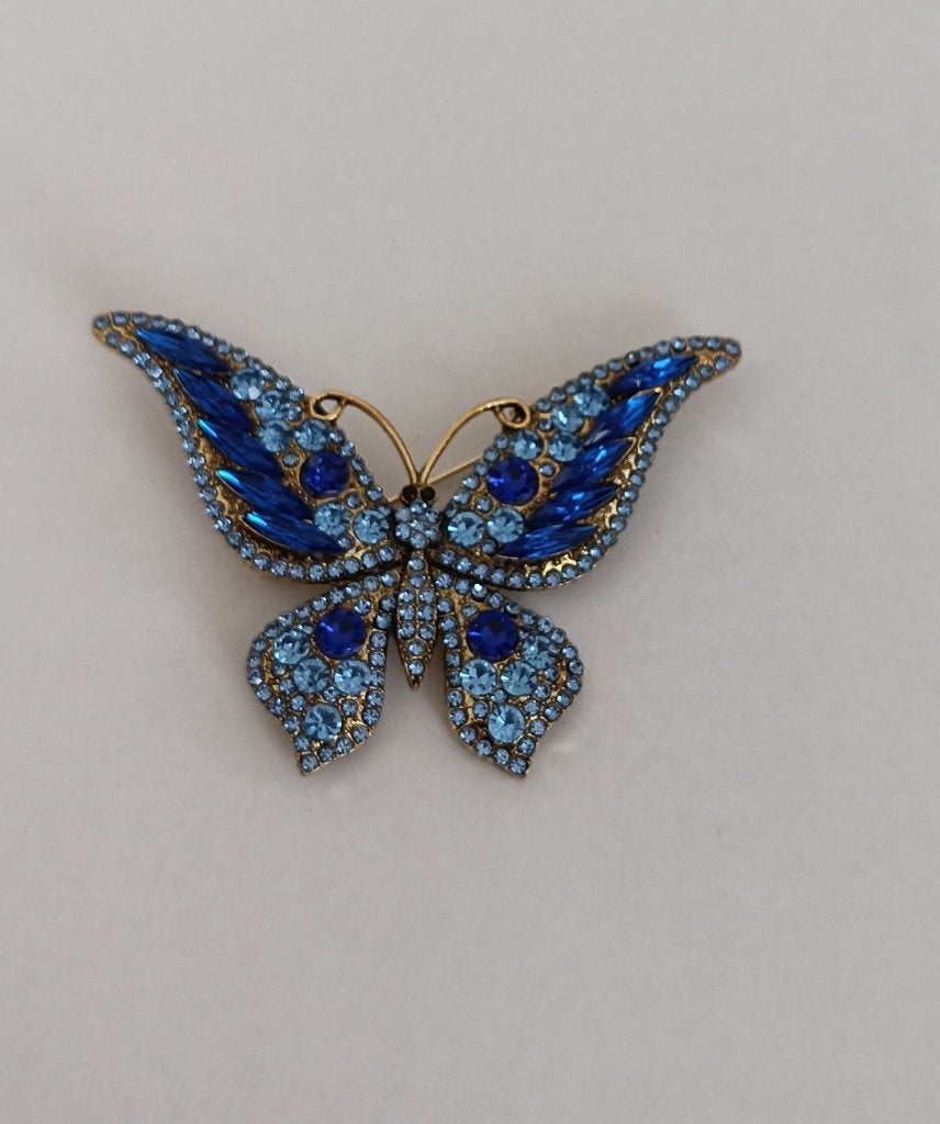 Vlinder broche, Sieraden, Tassen en Uiterlijk, Broches, Nieuw, Overige materialen, Overige kleuren, 4 tot 7 cm, Met strass, Ophalen of Verzenden