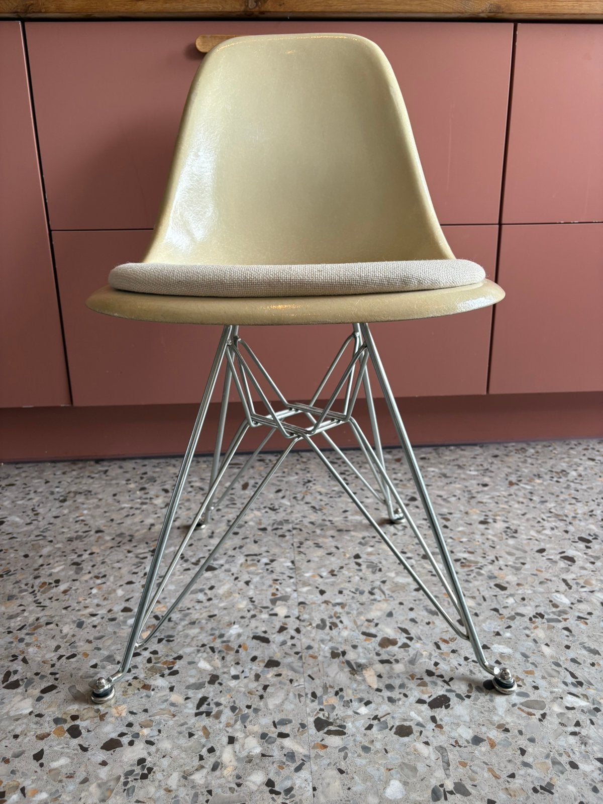 Herman Miller fiberglass  / Vitra stoel / origineel, Ophalen, Gebruikt, Eén