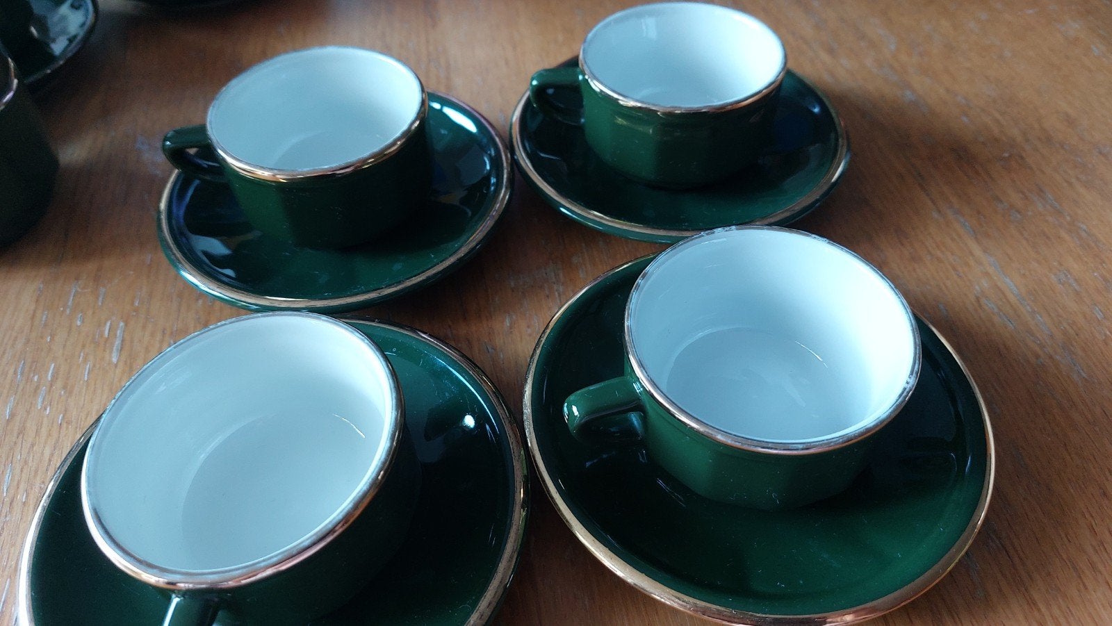 Apilco flora 4 groene kop en schotels espresso, Huis en Inrichting, Keuken | Servies, Gebruikt, Overige merken, Klassiek, Ophalen of Verzenden