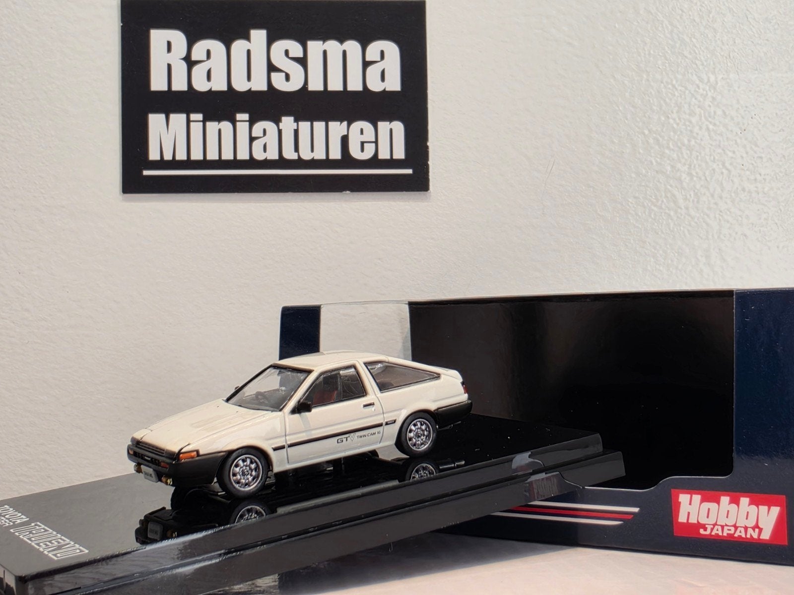 Toyota Corolla Levin AE86 3-Door GTV Wit - 1:64 Hobby Japan, Auto, Ophalen of Verzenden, Hobby Japan, Nieuw