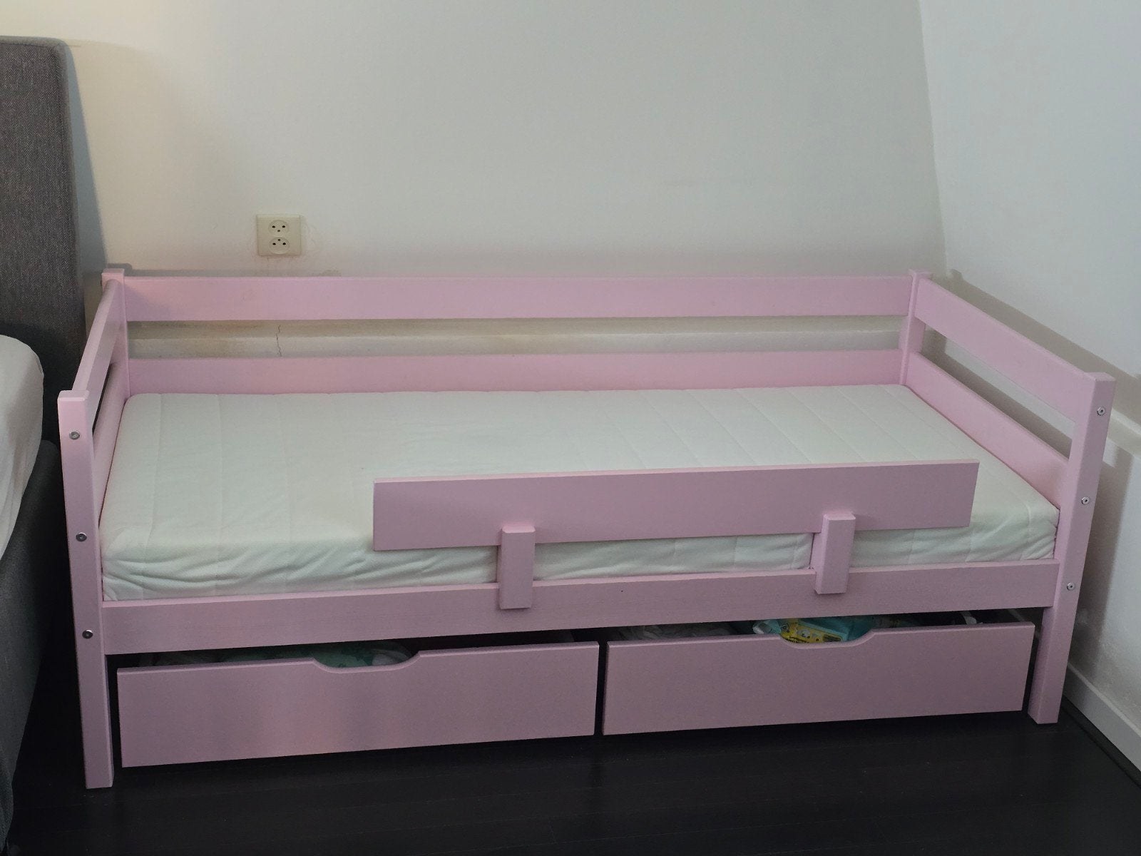 Roze kinderbed 160x70 met matras, lades en hekje, Gebruikt, 70 tot 85 cm, 160 tot 180 cm, Ophalen