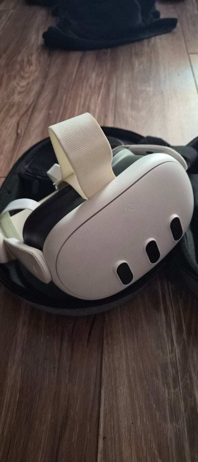 Meta Quest 3 128GB VR-bril met case - Zo goed als nieuw, Spelcomputers en Games, Virtual Reality, Ophalen, Zo goed als nieuw, VR-bril