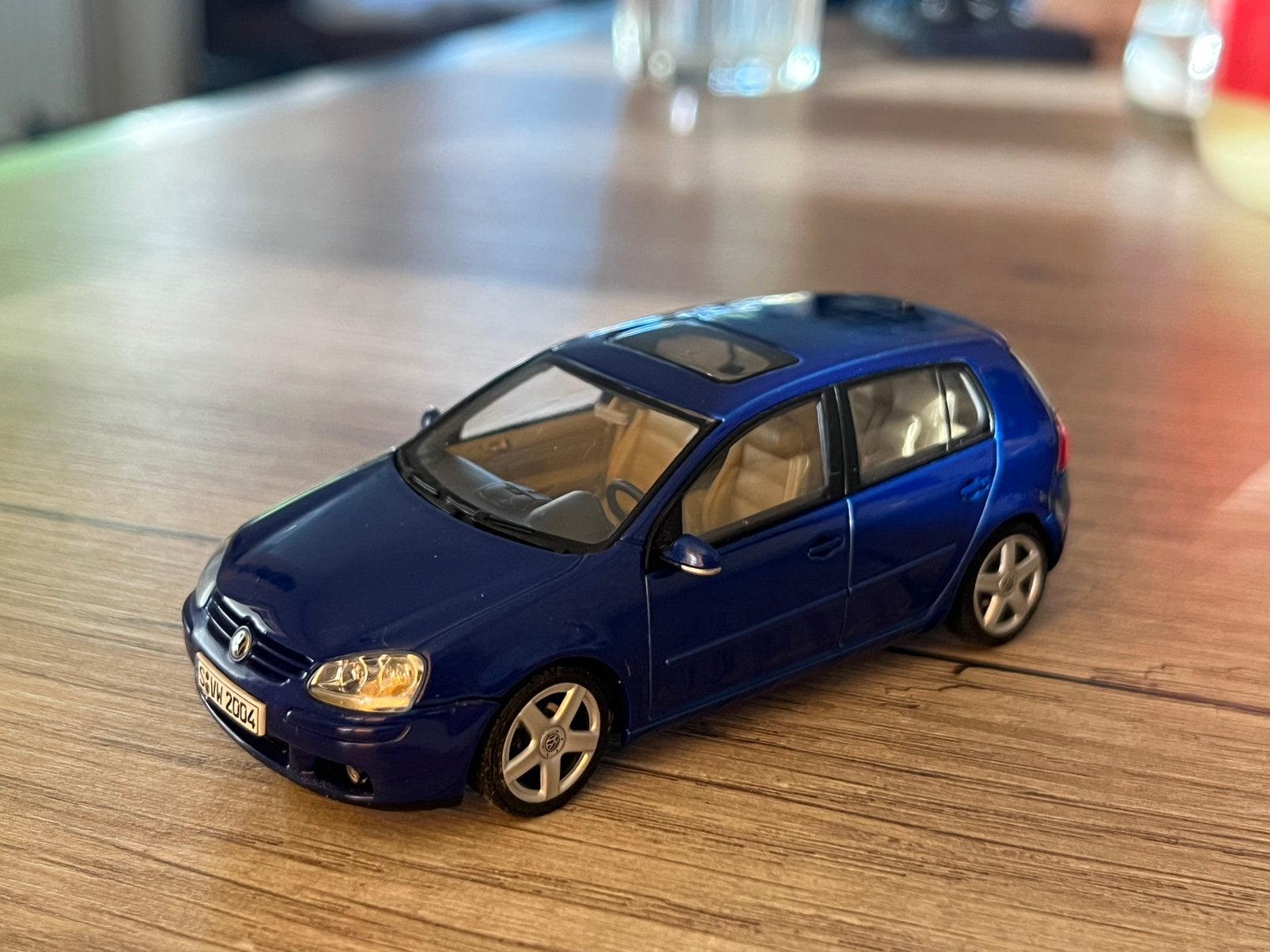 1:43 Autoart VW Volkswagen Golf 5 V, Hobby en Vrije tijd, Modelauto's | 1:43, Ophalen of Verzenden, Zo goed als nieuw, Auto, Overige merken