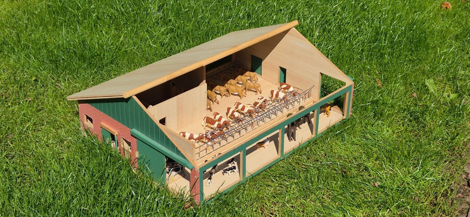Houten speelgoedboerderij met veel dieren, Ophalen, Gebruikt, Jongen of Meisje