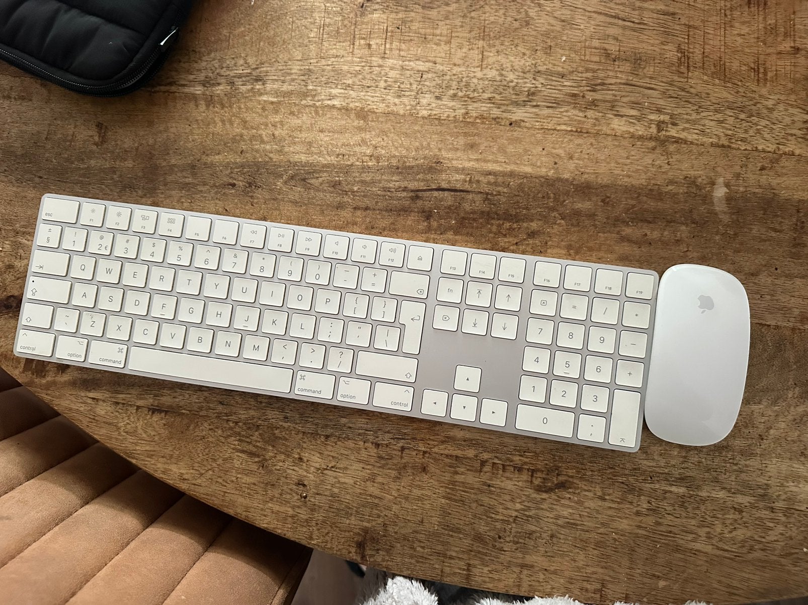 Apple Magic Keyboard een Apple Magic Mouse2, Computers en Software, Toetsenborden, Ophalen, Zo goed als nieuw