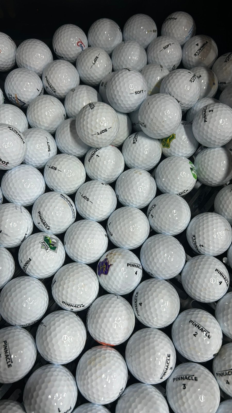 100 Stuks Pinnacle Soft Golfballen, Sport en Fitness, Golf, Ophalen of Verzenden, Zo goed als nieuw, Bal(len)