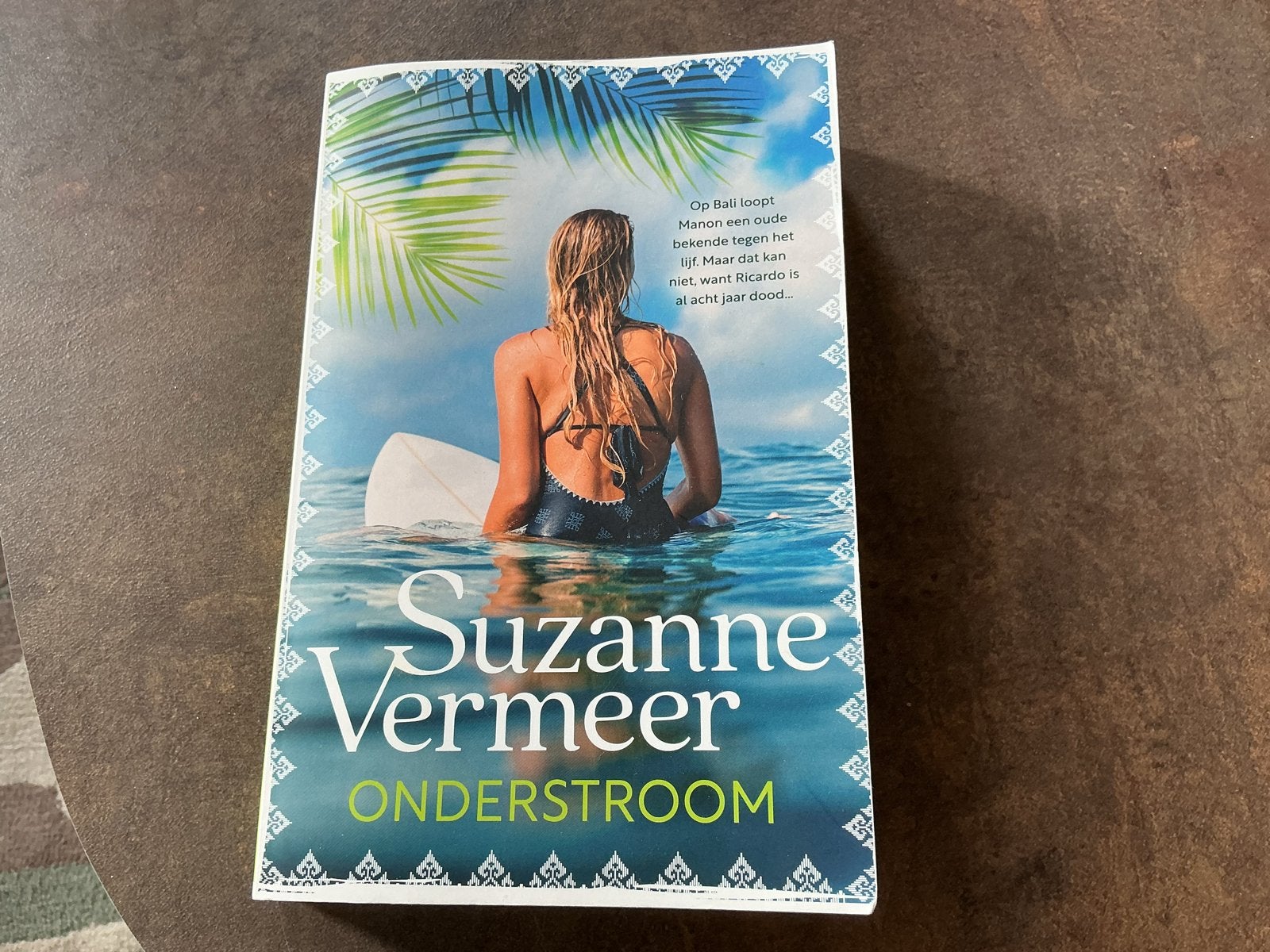 Suzanne Vermeer - Onderstroom (Spannende Vakantiethriller), Ophalen of Verzenden, Gelezen, Nederland