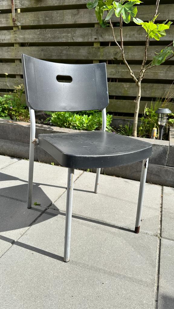 Gratis op te halen | 6 stoeltjes, Ophalen, Gebruikt, Kunststof