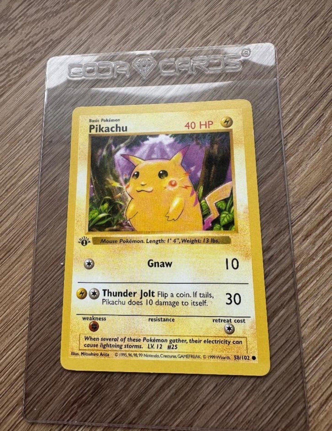 Pikachu Pokémon kaart 58/102 Base Set (1999) - red cheeks, Ophalen of Verzenden, Zo goed als nieuw, Losse kaart