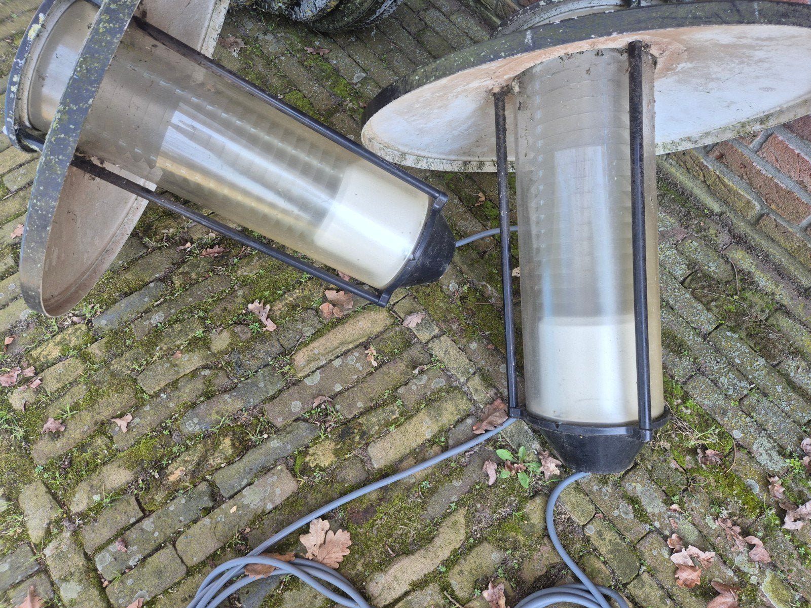 Partij 15 x Osiris lamellen armatuur paaltop pll 36 watt, Ophalen, E27 (groot), Led-lamp