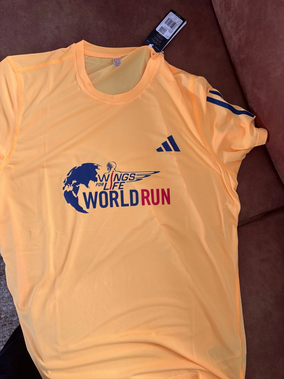 Adidas Wings for Life World Run T-shirt - Nieuw met kaartje, Ophalen, Maat 48/50 (M), Geel, Nieuw
