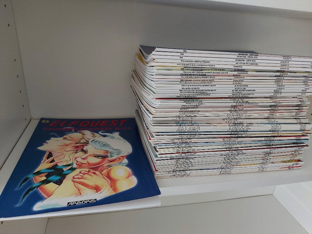 Elfquest		complete serie	1 t/m 65 softcovers, Complete serie of reeks, Ophalen, Gelezen