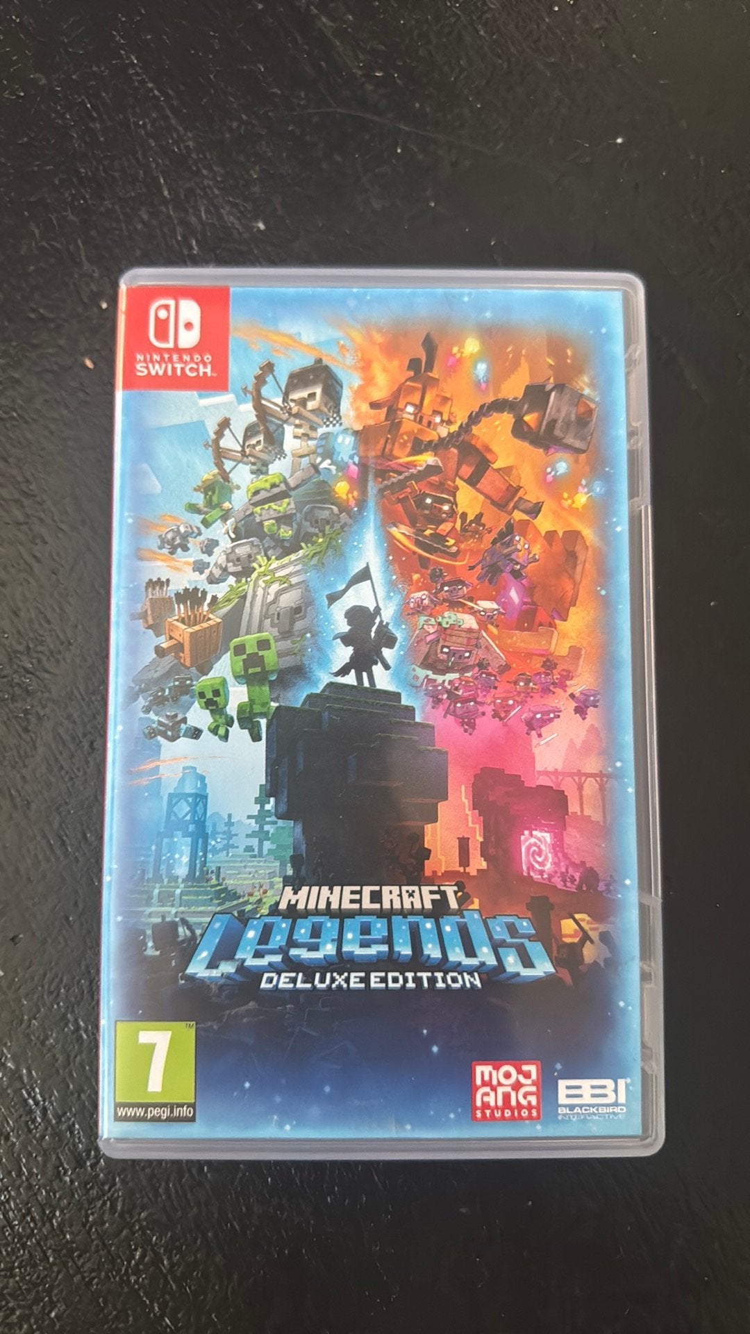 Minecraft Legends deluxe edition., Avontuur en Actie, Ophalen of Verzenden, Zo goed als nieuw, 3 spelers of meer