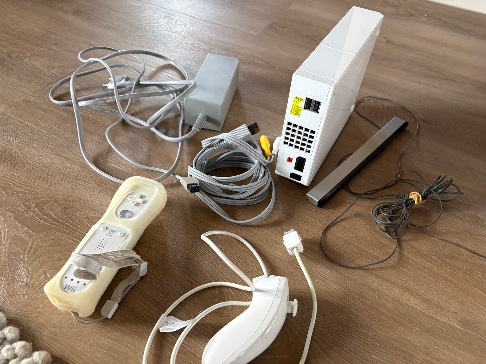 Nintendo Wii Console met 1 controller, Spelcomputers en Games, Ophalen of Verzenden, Gebruikt, Met 2 controllers