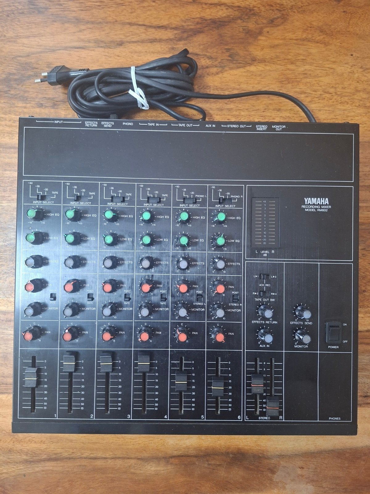 Yamaha Recording Mixer Model RM602, Muziek en Instrumenten, Mengpanelen, Ophalen of Verzenden