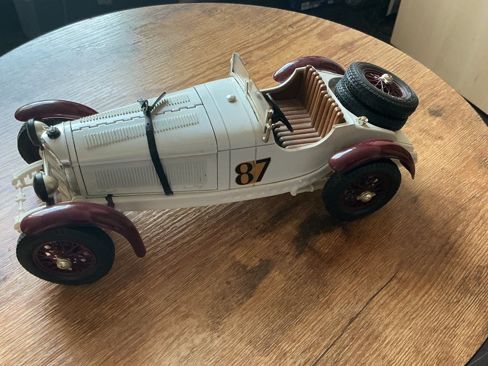 Bburago Mercedes-Benz SSK 1928 schaalmodel, Ophalen, Zo goed als nieuw, Auto, Bburago