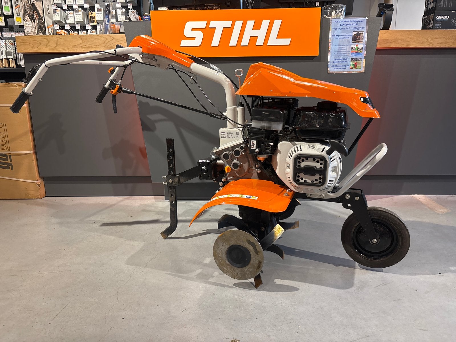 Stihl MH 600.1 Cultivator - grondfrees 60 - 80cm, Tuin en Terras, Ophalen, Zo goed als nieuw, Cultivator
