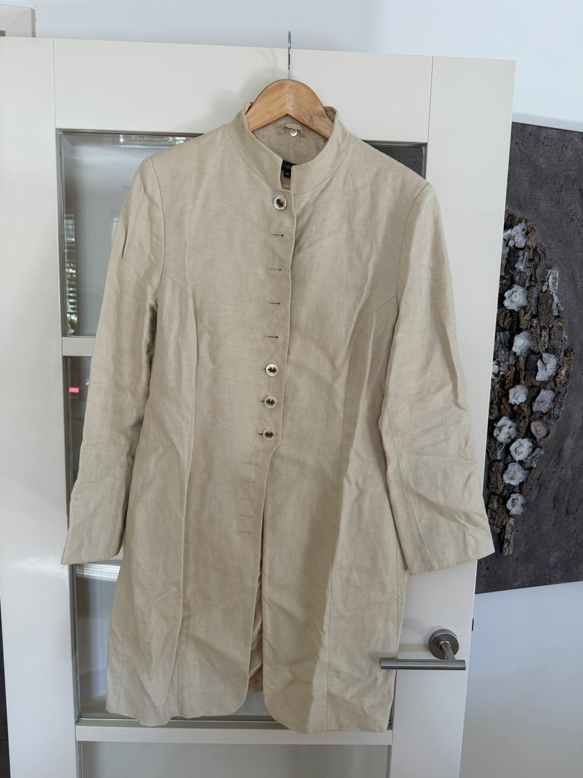 Lange jas colbert van der MARK met parelmoer knoopjes, Ophalen of Verzenden, Gedragen, Maat 46/48 (XL) of groter, Beige