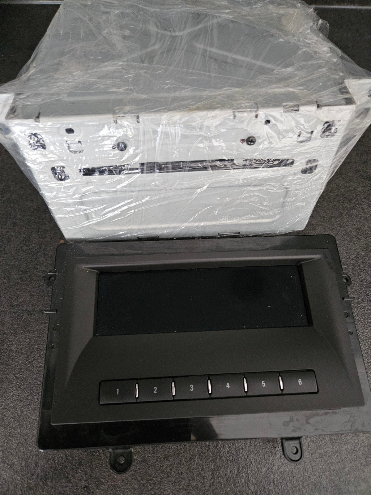 Originele radio/infotainmentsysteem voor Saab 9-5 NG, Ophalen of Verzenden, Nieuw