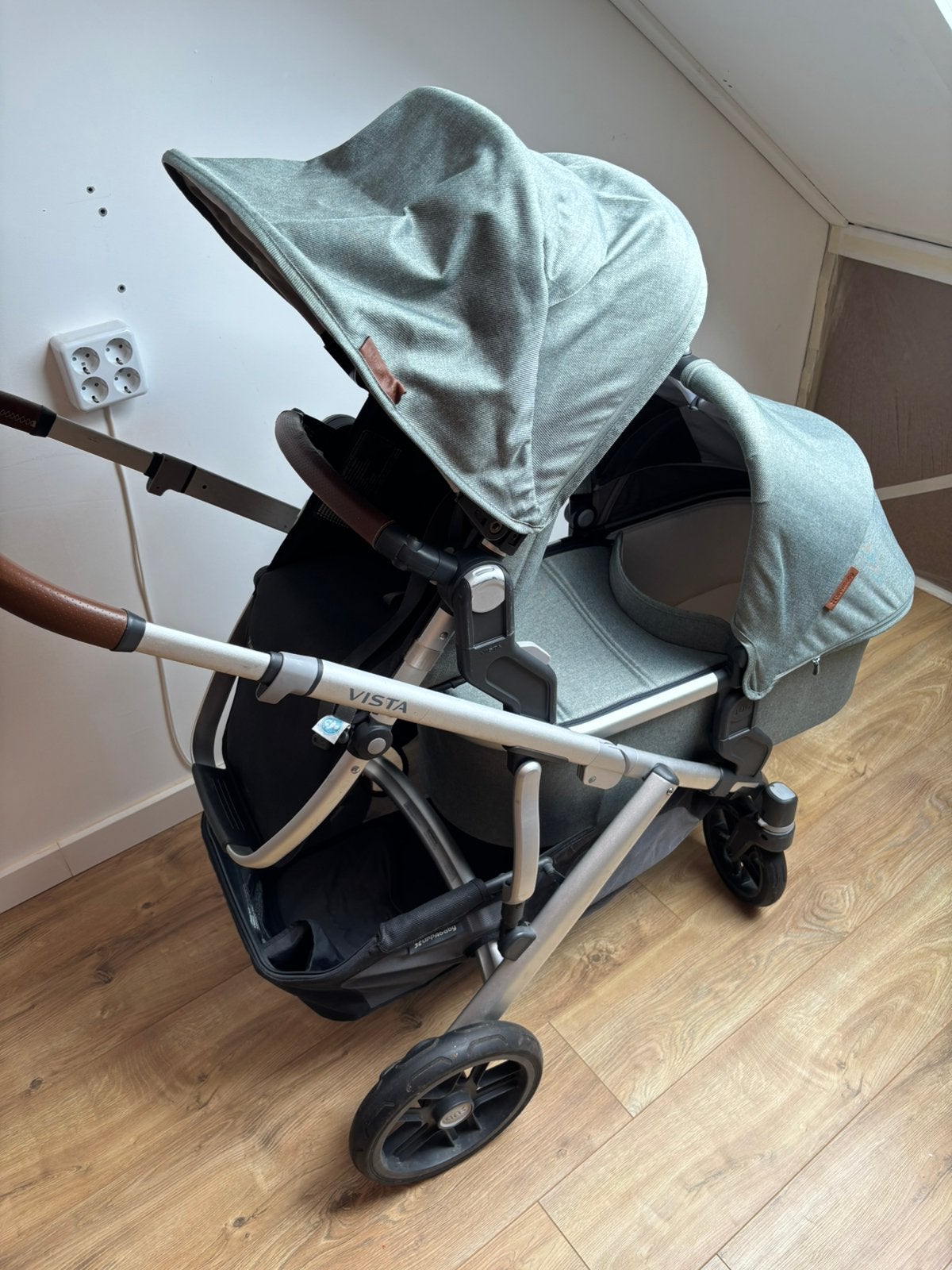 Kinderwagen - Uppababy Vista 2, Zo goed als nieuw, Verstelbare duwstang, Ophalen, Kinderwagen