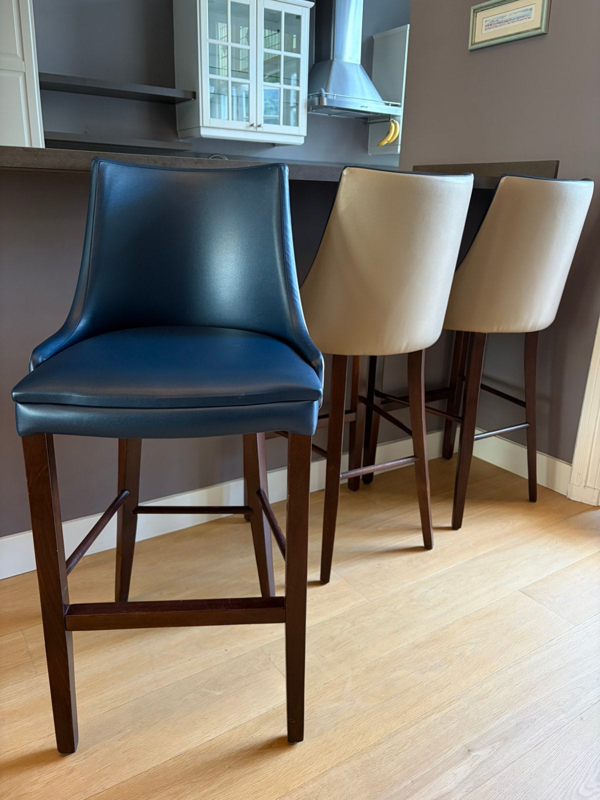 Set of 3 Faux Leather Barstool Chairs, Ophalen, Leer, Zo goed als nieuw, 90 cm of meer