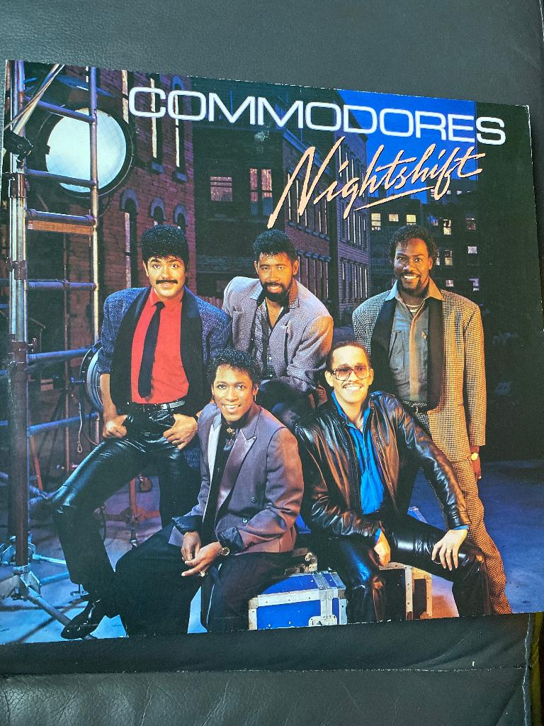 Commodores : Nightshift ( lp vinyl), Ophalen of Verzenden