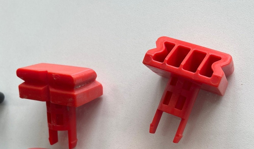 2x Originele Rode Bevestigingsclips voor Würth / Wurk Made, Ophalen of Verzenden, Zo goed als nieuw