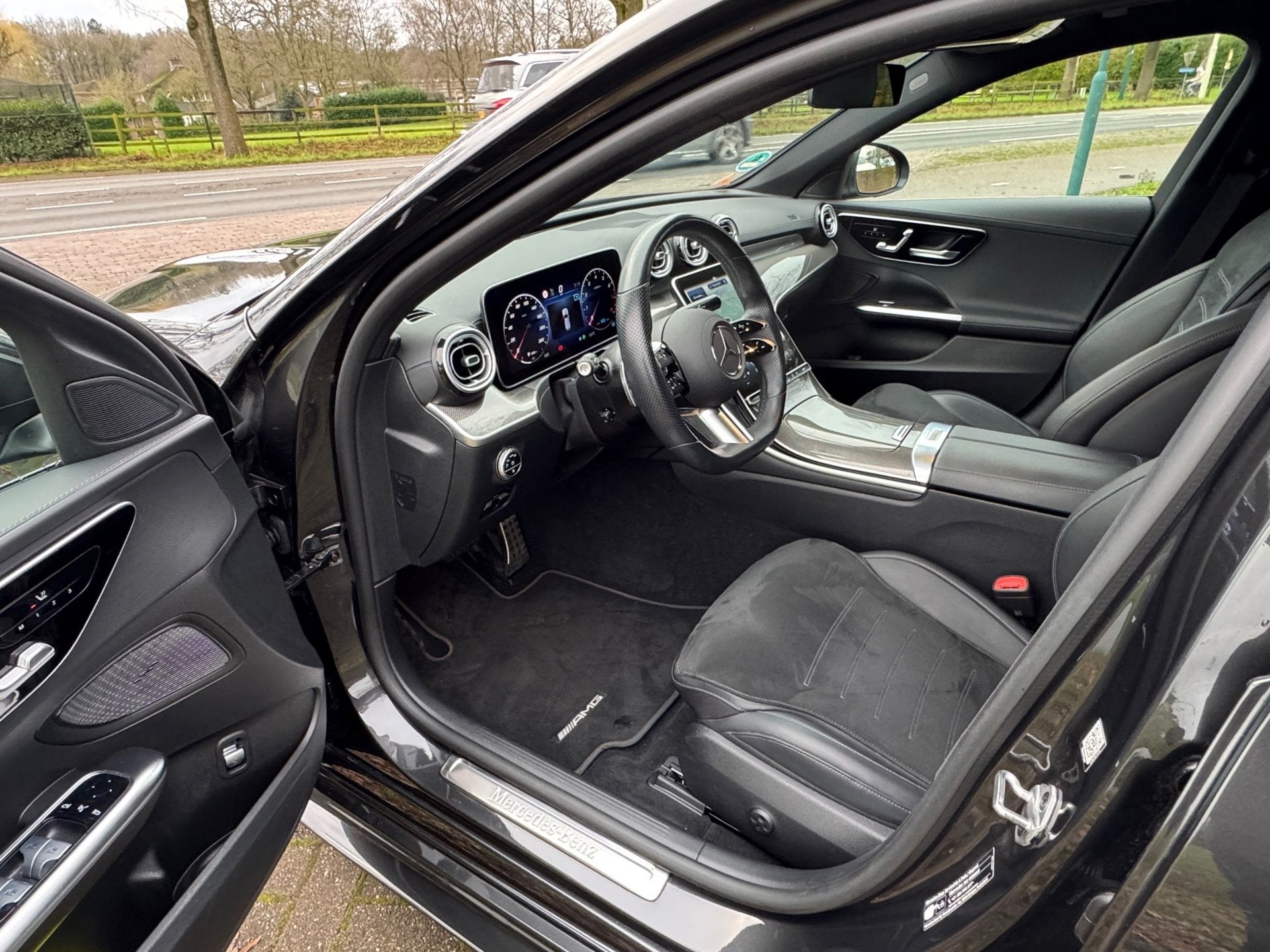Mercedes-Benz C-klasse Estate 180 AMG Camera/Keyless/Stoelve, Automaat, Achterwielaandrijving, 4 cilinders, Origineel Nederlands