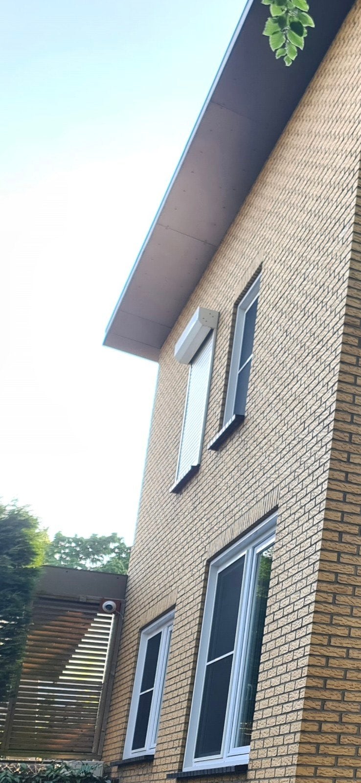 4 elektrische rolluiken van het merk Verano, Doe-het-zelf en Verbouw, Rolluiken, Ophalen, Gebruikt, 100 tot 150 cm, Wit