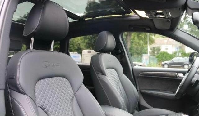 Audi SQ5 3.0 TDI Quattro Tiptronic 2016 Grijs, Auto's, Automaat, 15 km/l, 241 €/maand, 340 pk