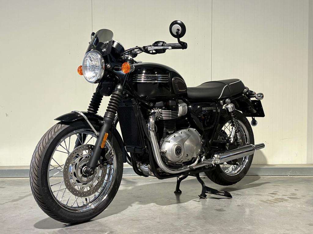 Triumph Bonneville T100 | Dealer onderhouden, Motoren, Motoren | Triumph, Triumph Motorcycles Benelux, Chopper, Bedrijf, 900 cc