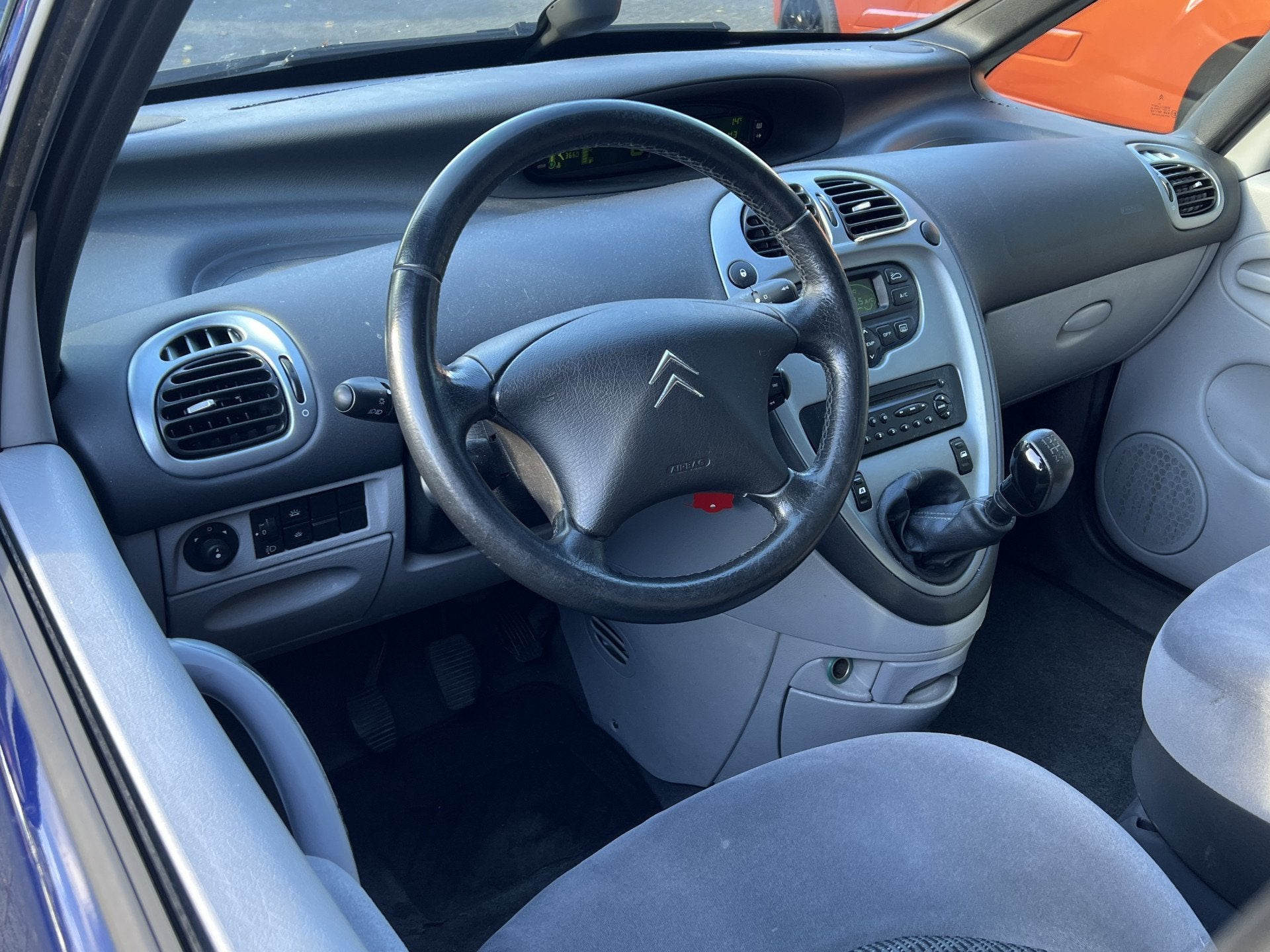 Citroën Xsara Picasso 1.6i-16V Caractère | Climate | Cruis, Voorwielaandrijving, Stof, Huisgarantie, 4 cilinders