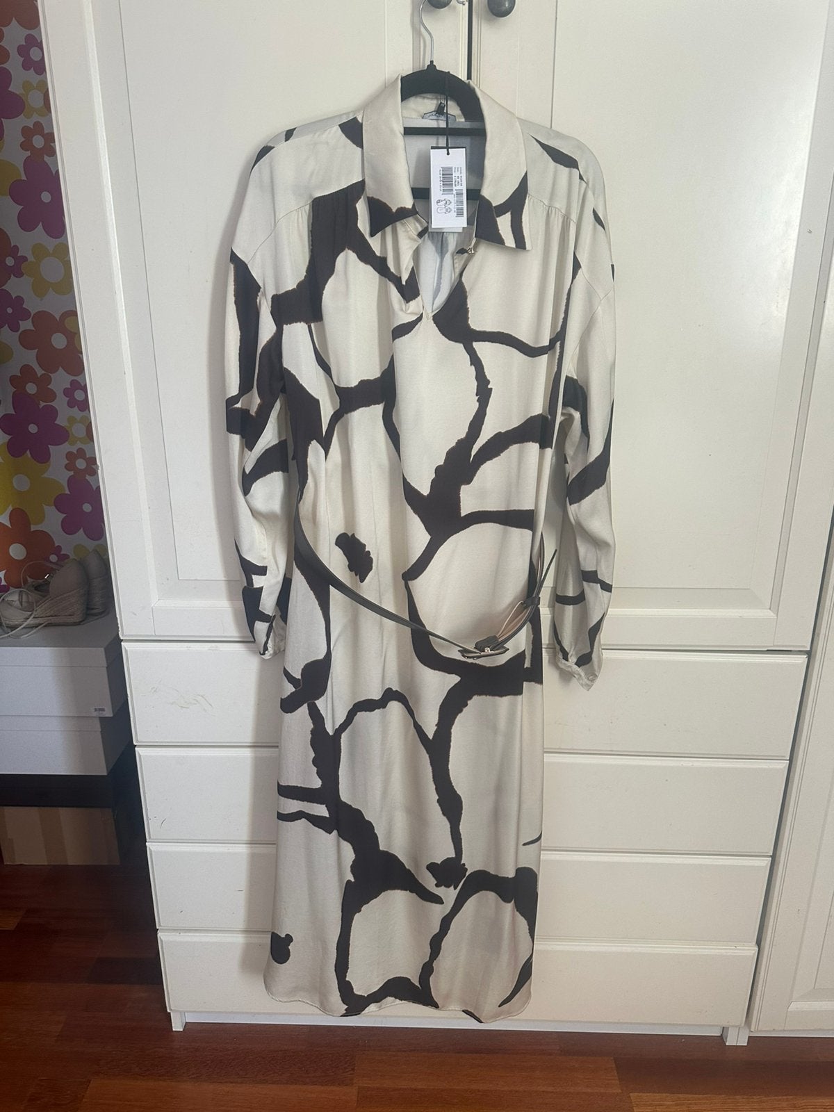 Caroline Biss jurk 40, Kleding | Dames, Jurken, Maat 38/40 (M), Beige, Nieuw, Ophalen of Verzenden
